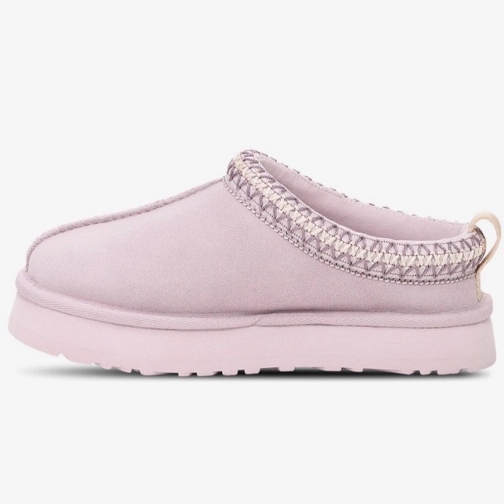 UGG Tazz Platform Size 8 in Bay Fog